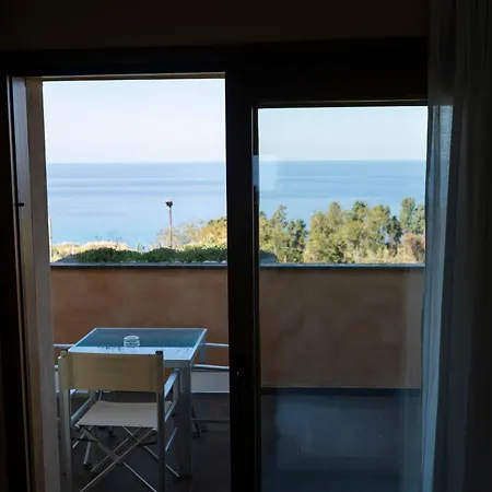 Unico Cannamele Escape Tropea By Life Hotel 4*
